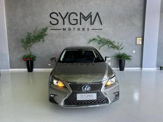 LEXUS CT200H 1.8 16V HÍBRIDO 4P AUTOMÁTICO LEXUS CT200H 1.8 16V HÍBRIDO 4P AUTOMÁTICO